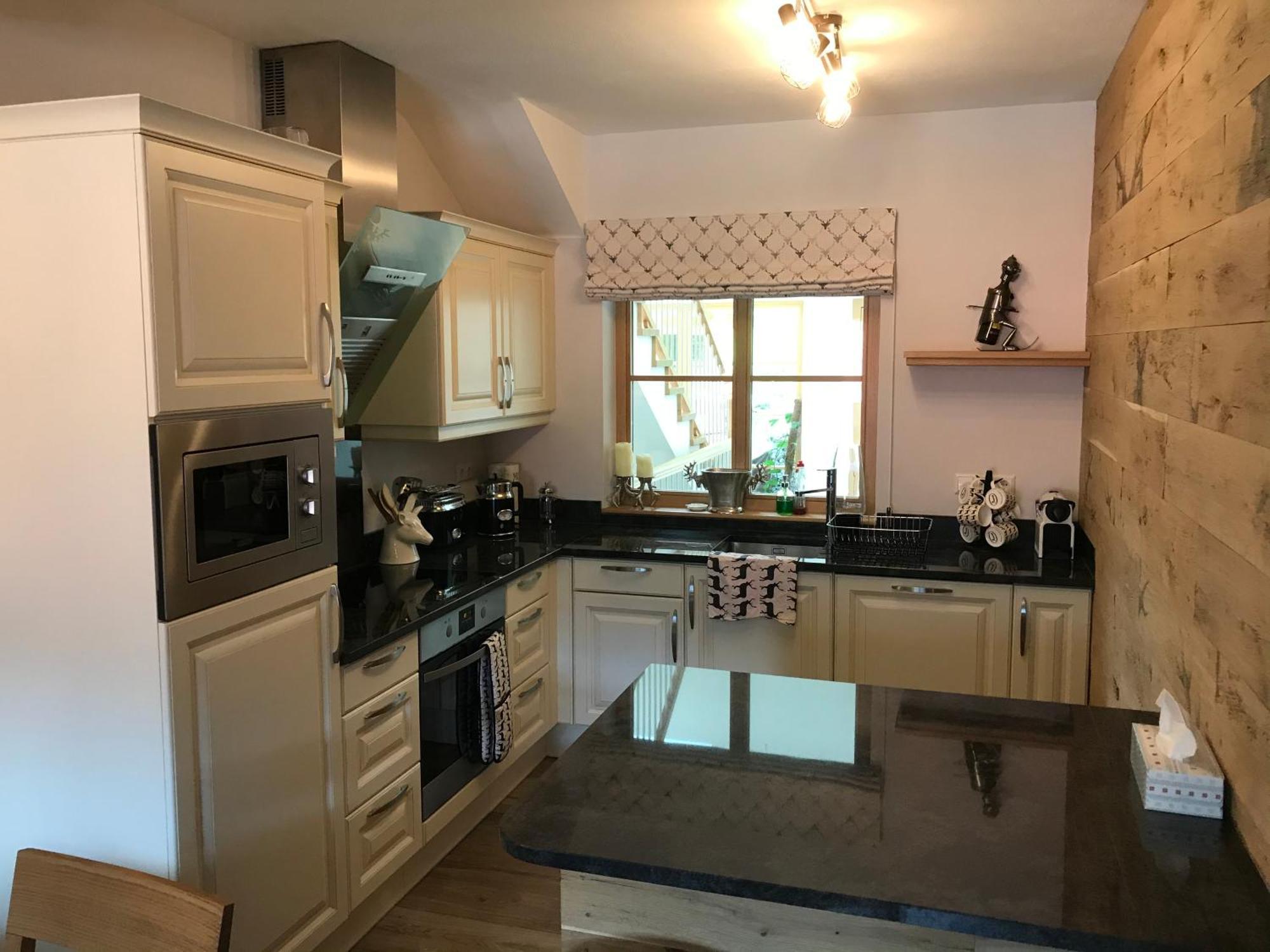 Platzhirsch Apartman Haus im Ennstal Kültér fotó